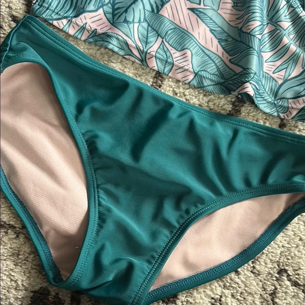 Art class Kids Swim Set with Tropical Print